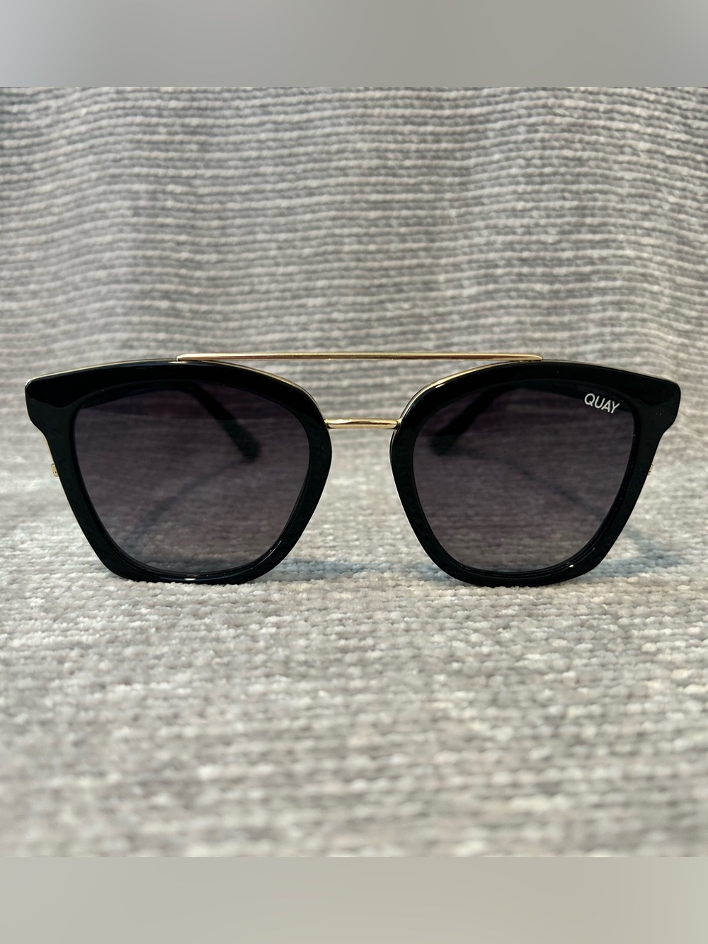 Quay Australia Sweet Dreams Sunglasses | Black and Gold Feminine Aviator Style